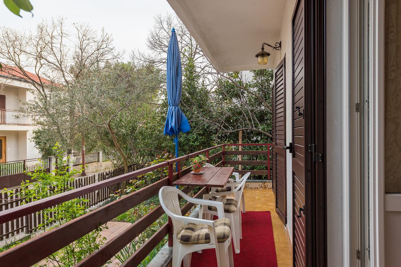 Apartments Boris Vodice Exterior foto